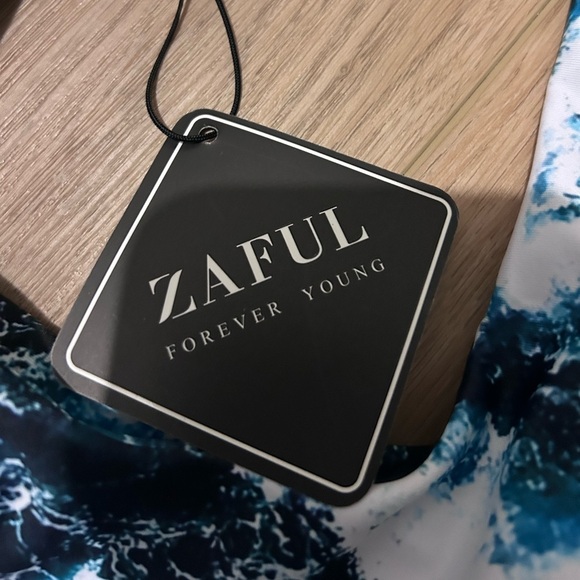 ZAFUL Women’s Ocean Bikini Set Size Medium NWT - Picture 4 of 7